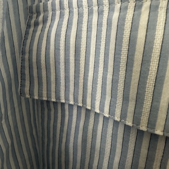 ZARA RELAXED FIT BLUE & WHITE PINSTRIPE SHORT SLEEVED SHIRT PATCH POCKETS LARGE - Picture 2 of 6